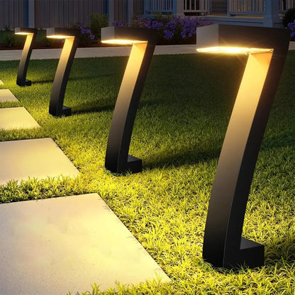Temuvo™ 🚦Creative Waterproof Solar Pathway Lights🏡